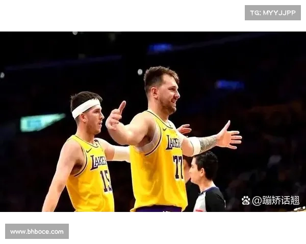 东契奇减肥成效显著目标欧锦赛奖牌和总冠军 湖人管理层亲赴欧洲助威 东契奇减肥成效显著目标欧锦赛奖牌和总冠军 湖人管理层亲赴欧洲助威